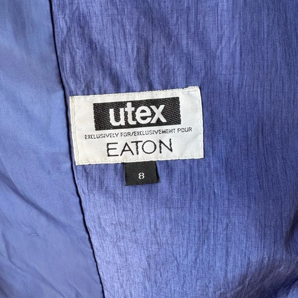 Vintage Utex by Eaton, purple, lilac trench coat, size 8, oversized, baggy - Picture 3 of 8